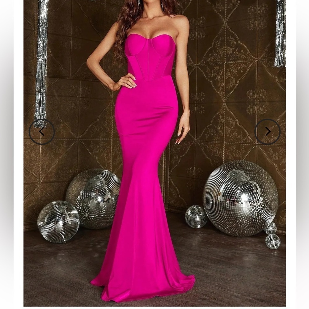FAERIESTY Solid Mermaid Hem Tube Pink Strapless Evening Gown Size Small.